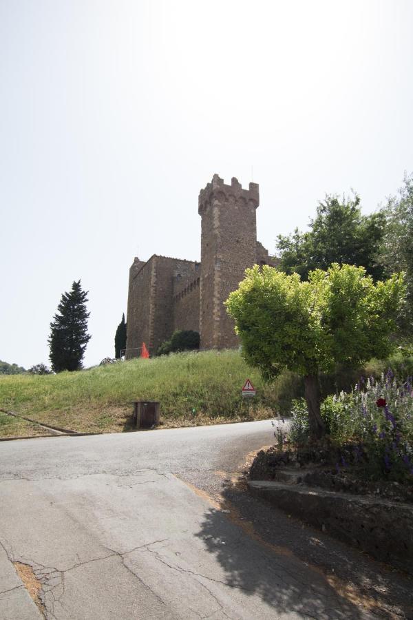 Casa Costa Delle Caserme Montalcino Bagian luar foto